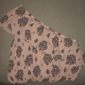 Off the shoulder Crop Top